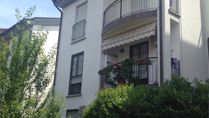 Zona centrale già arredato